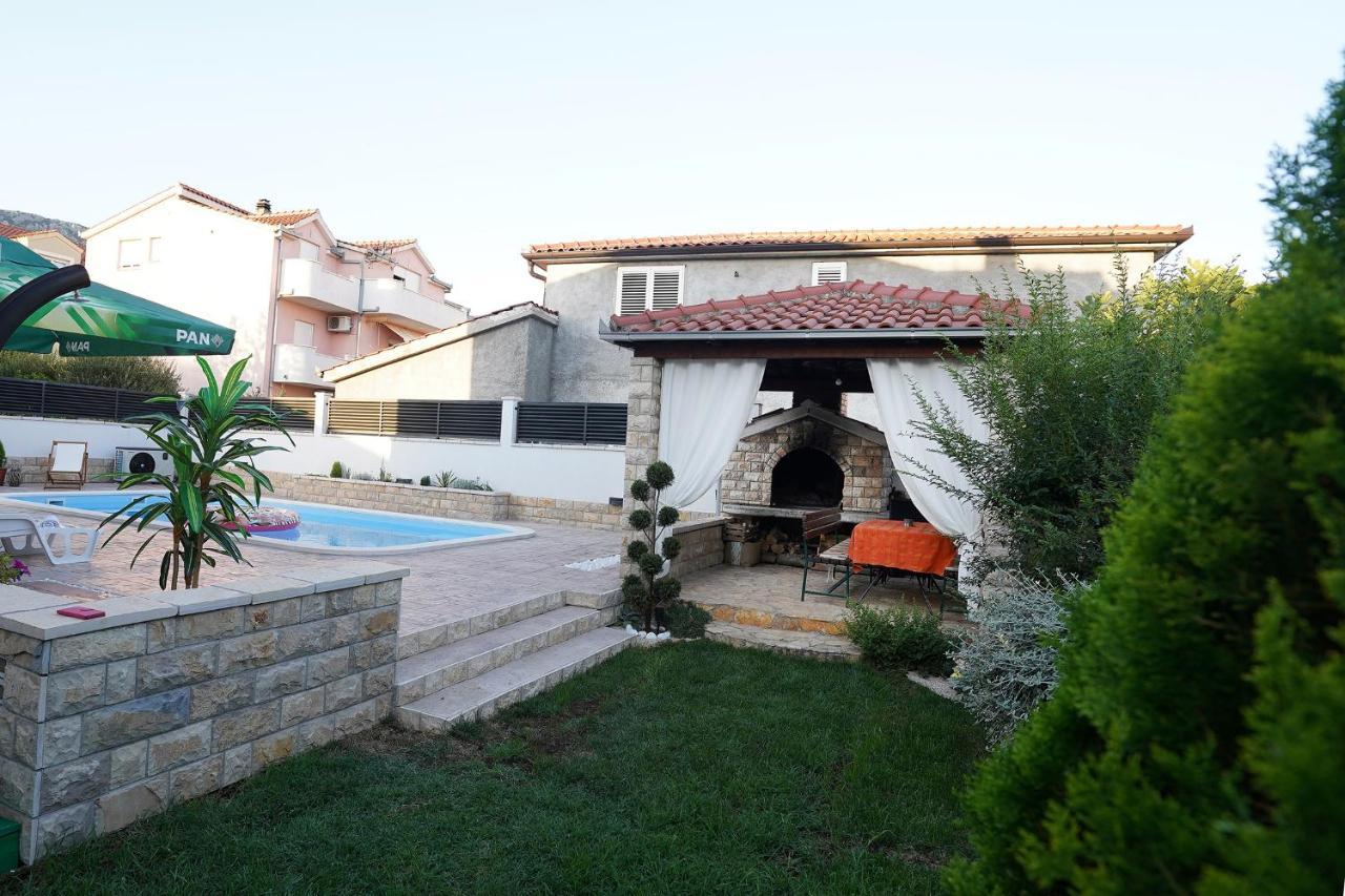 Villa Tago With Heated New Pool Kaštela Exterior foto