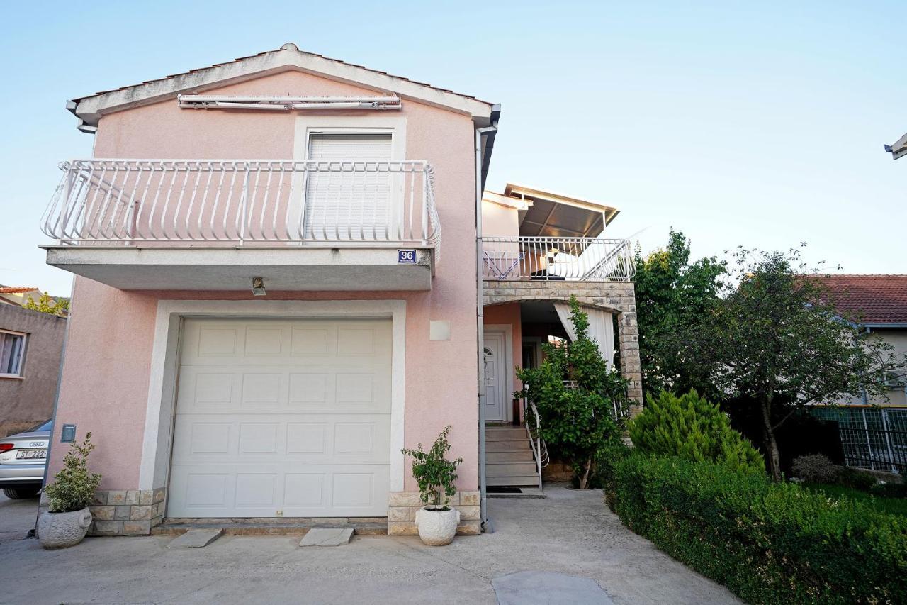 Villa Tago With Heated New Pool Kaštela Exterior foto