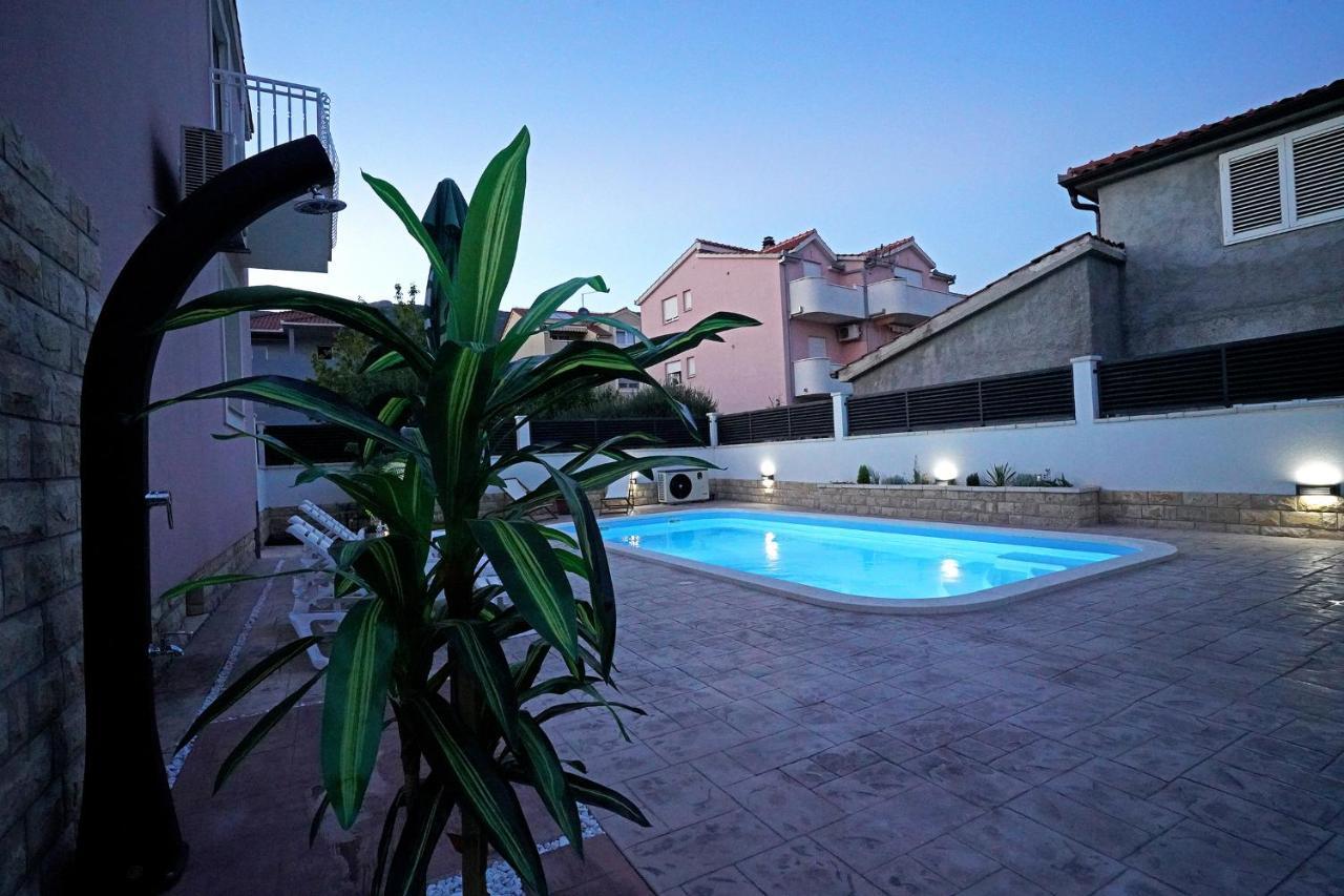 Villa Tago With Heated New Pool Kaštela Exterior foto